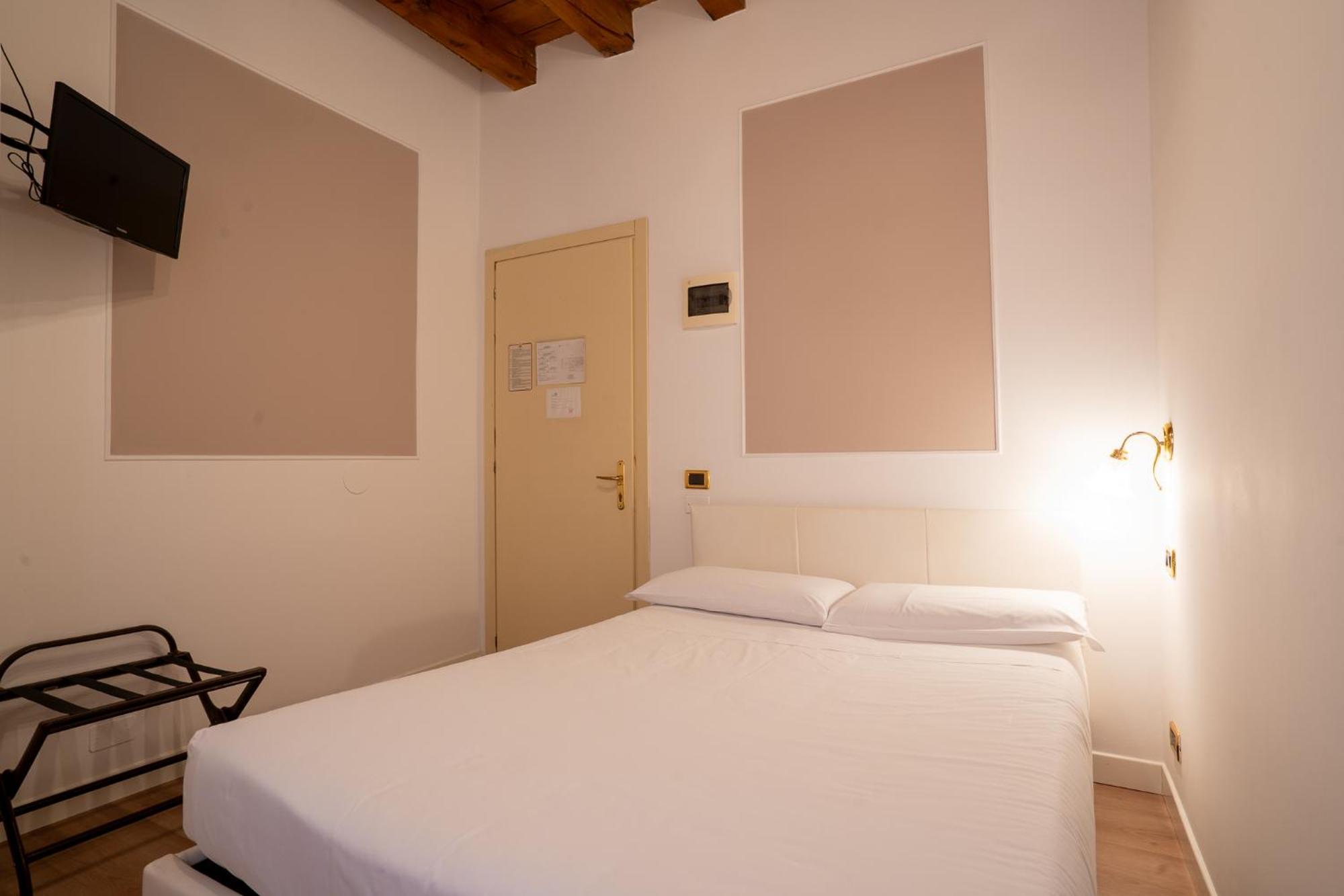 Alla Corte Rossa Venice Exterior photo